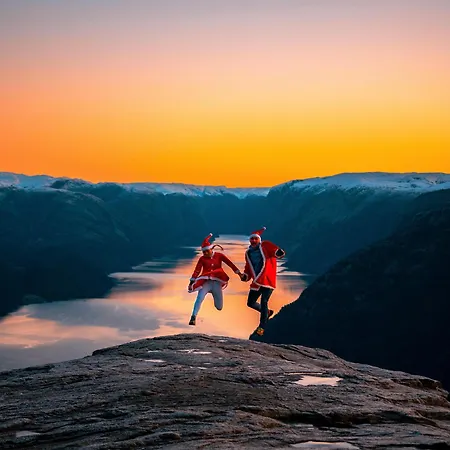 Beautiful Line With Sauna Near Pulpit Rock Holiday home *