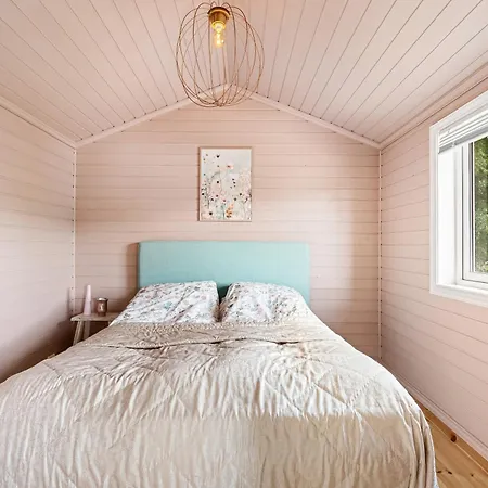 Beautiful Line With Sauna Near Pulpit Rock Forsand