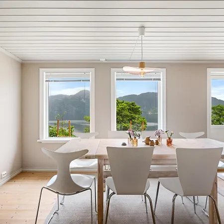 Beautiful Line With Sauna Near Pulpit Rock Holiday home *