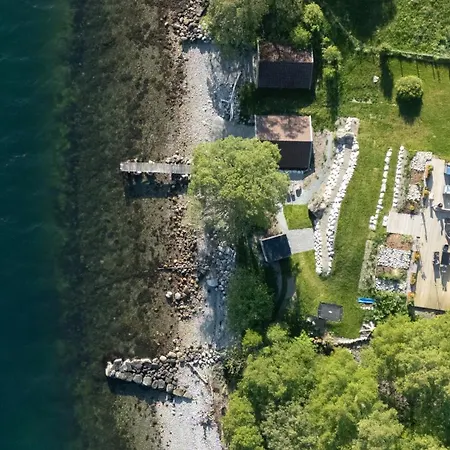 Vakantiehuis Beautiful Line With Sauna Near Pulpit Rock Forsand