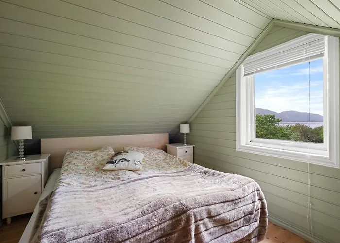 Beautiful Line With Sauna Near Pulpit Rock Holiday home Forsand