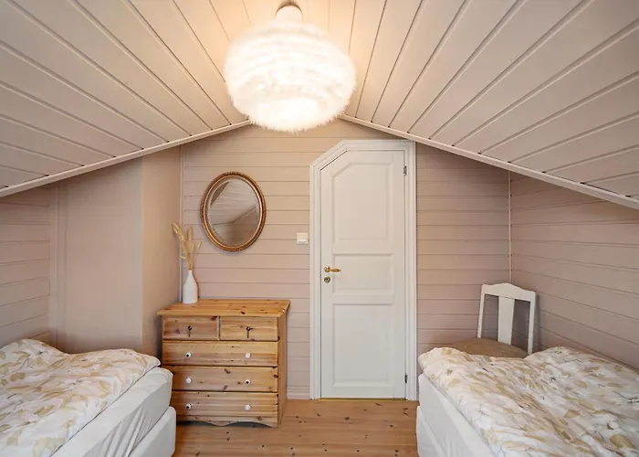 Beautiful Line With Sauna Near Pulpit Rock Holiday home Forsand
