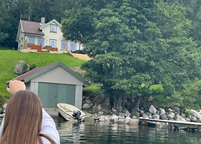 Beautiful Line With Sauna Near Pulpit Rock Semesterbostad *